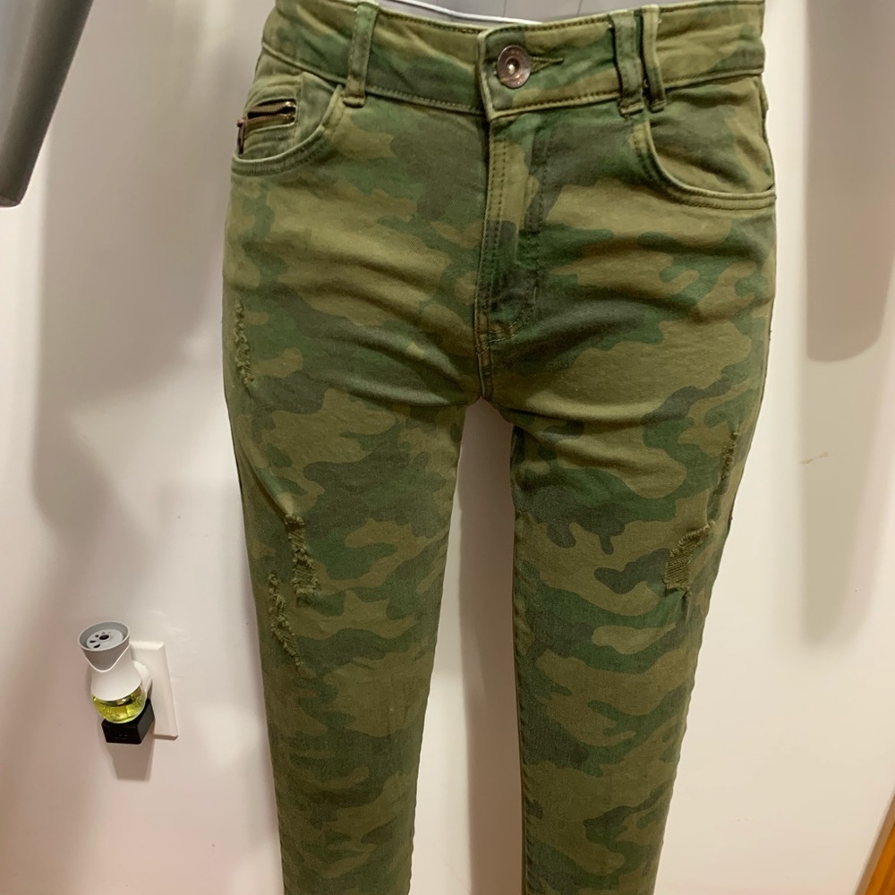 Zara trafaluc militar stretch pants